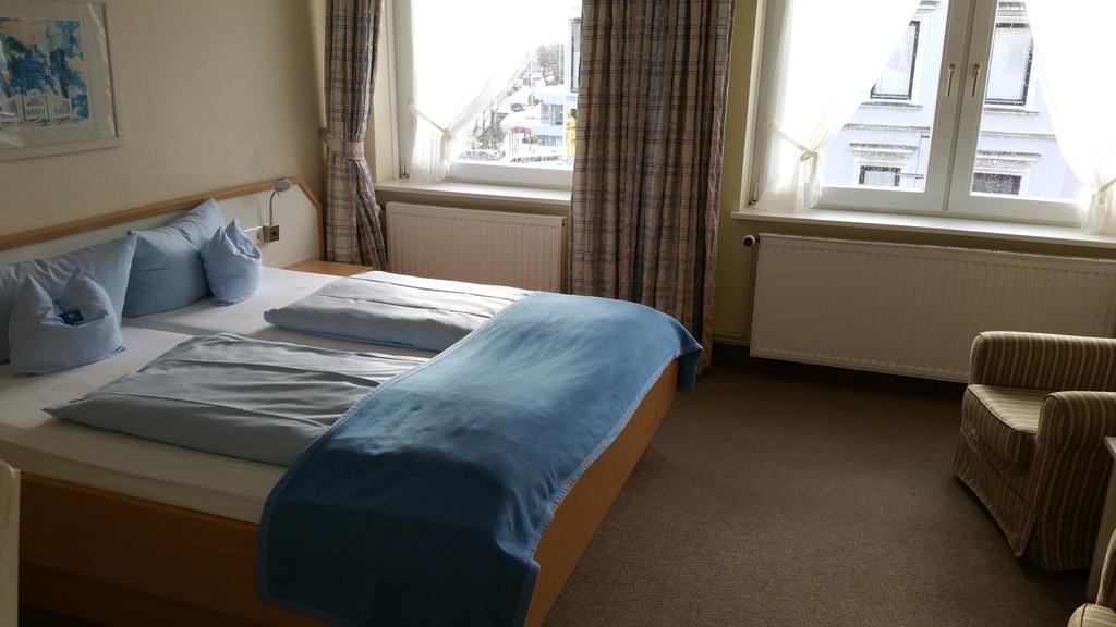 Clausen Hotel Westerland Bagian luar foto