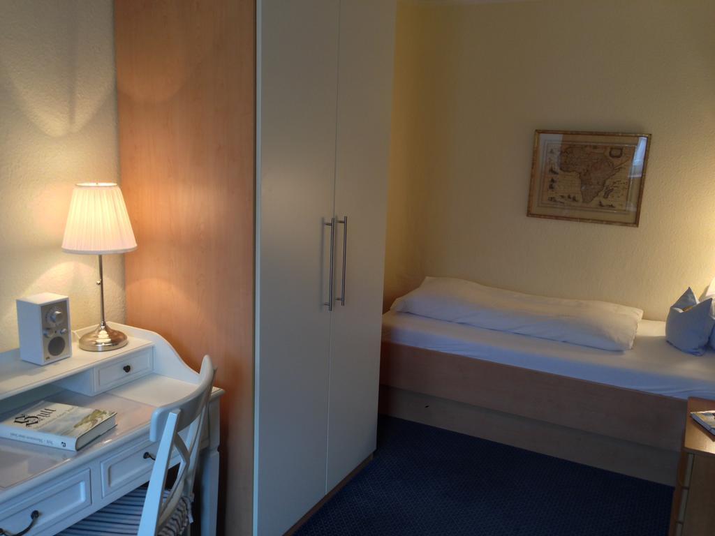 Clausen Hotel Westerland Bagian luar foto