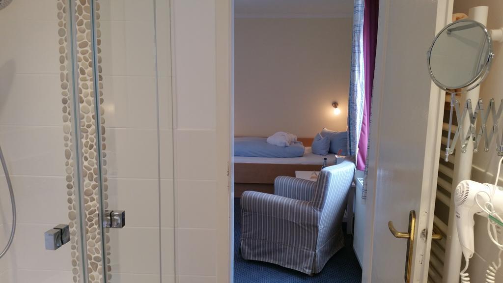 Clausen Hotel Westerland Bagian luar foto