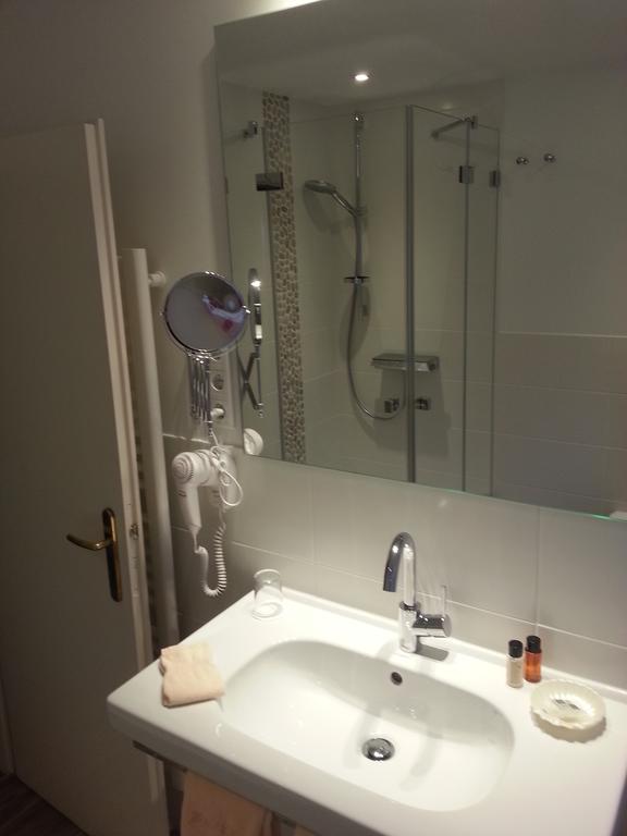 Clausen Hotel Westerland Bagian luar foto