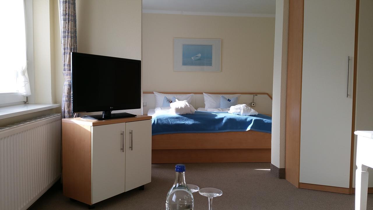 Clausen Hotel Westerland Bagian luar foto