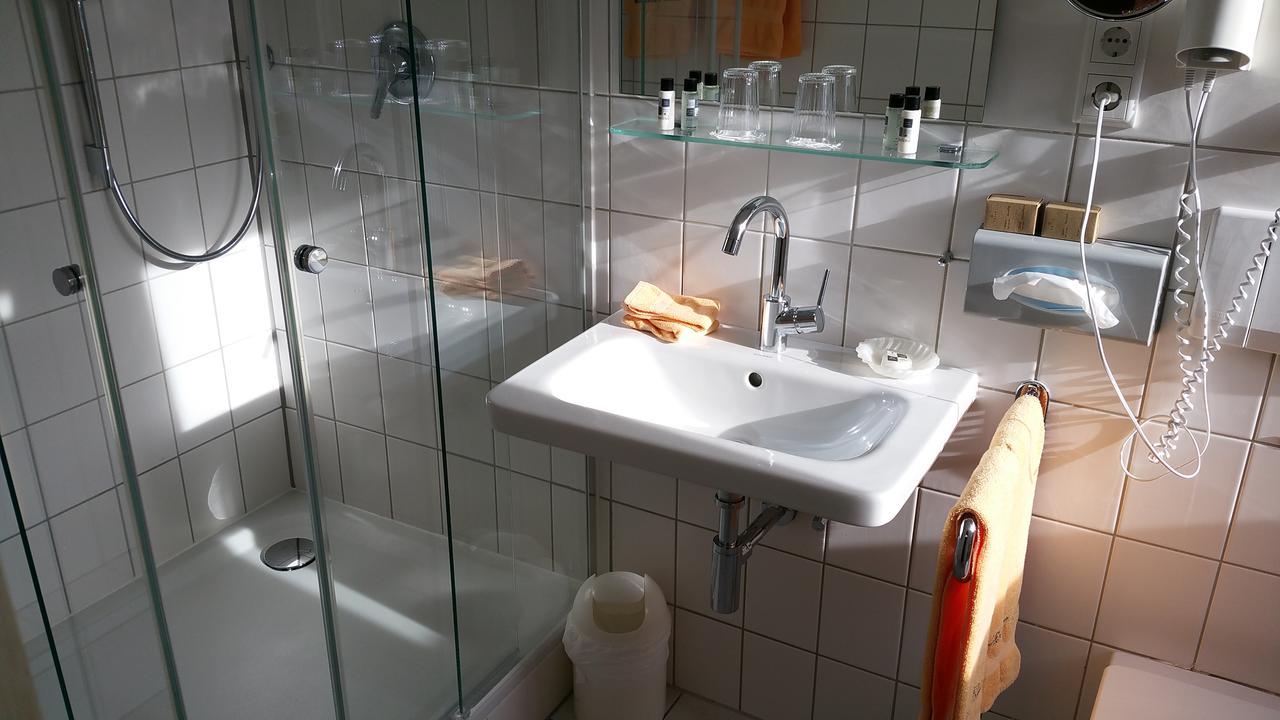 Clausen Hotel Westerland Bagian luar foto