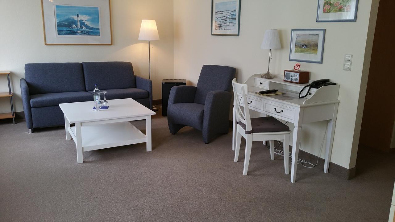 Clausen Hotel Westerland Bagian luar foto