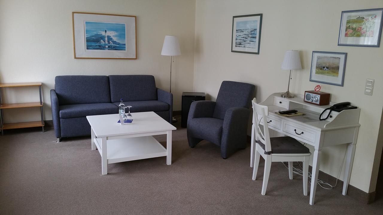 Clausen Hotel Westerland Bagian luar foto